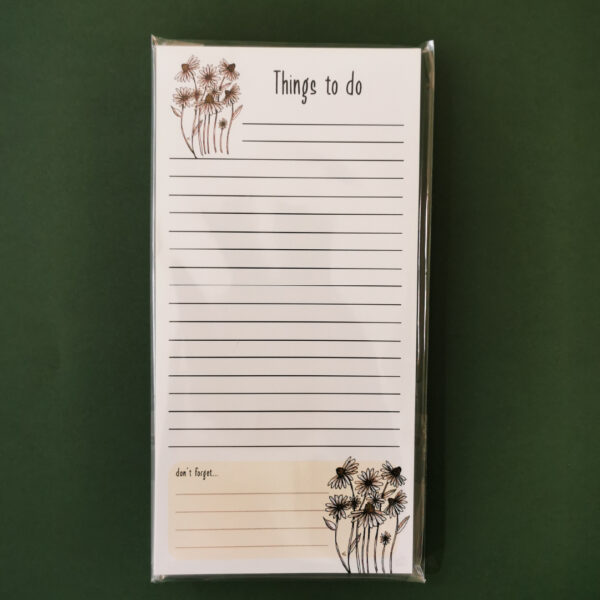 White Daisies to do list notepad